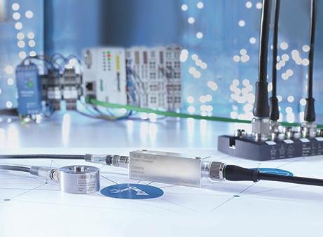 堡盟DAB10测力放大器：通过IO-Link接口灵活进行参数设置