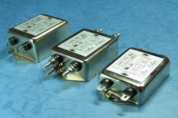 滤波器的主要功能和作用有那些 滤波器的主要功能和作用有那些