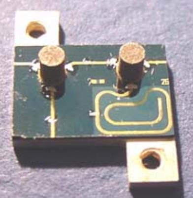 微带嵌入式隔离器环形器K Ka频段