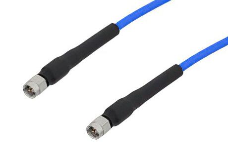 PE300使用PE-P141同轴的SMA公头至SMA公电缆