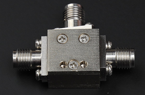 功分器可以用作合路器吗