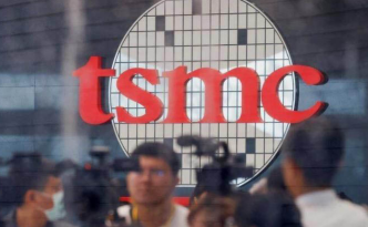 台积电高雄2nm晶圆厂进机,明年上半年试产 台积电高雄2nm晶圆厂进机,明年上半年试产