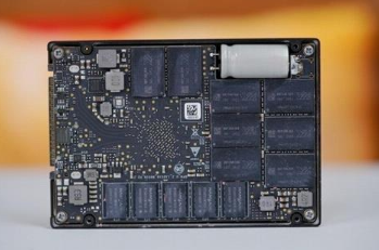 传长江存储4月涨价,涨幅或超10% 传长江存储4月涨价,涨幅或超10%