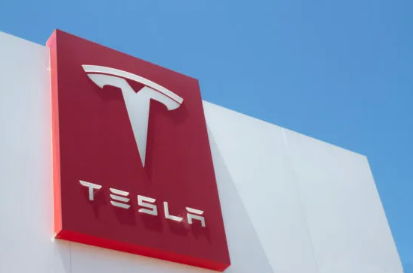 特斯拉Dojo 3供应链重构:三星代工+英特尔封装,打破台积电垄断 特斯拉Dojo 3供应链重构:三星代工+英特尔封装,打破台积电垄断